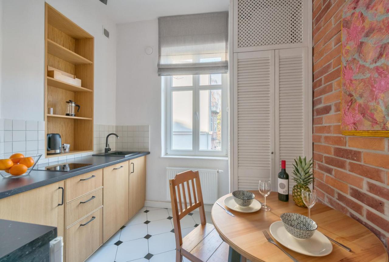 Dom & House - Apartamenty Kamienica Sopocka 150 Metrow Od Plazy سوبوت المظهر الخارجي الصورة