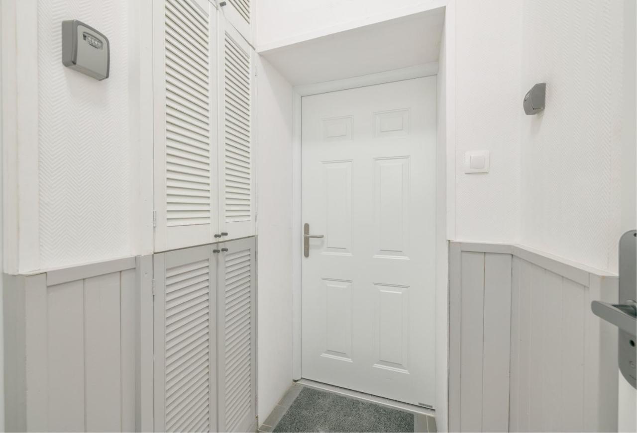 Dom & House - Apartamenty Kamienica Sopocka 150 Metrow Od Plazy سوبوت المظهر الخارجي الصورة